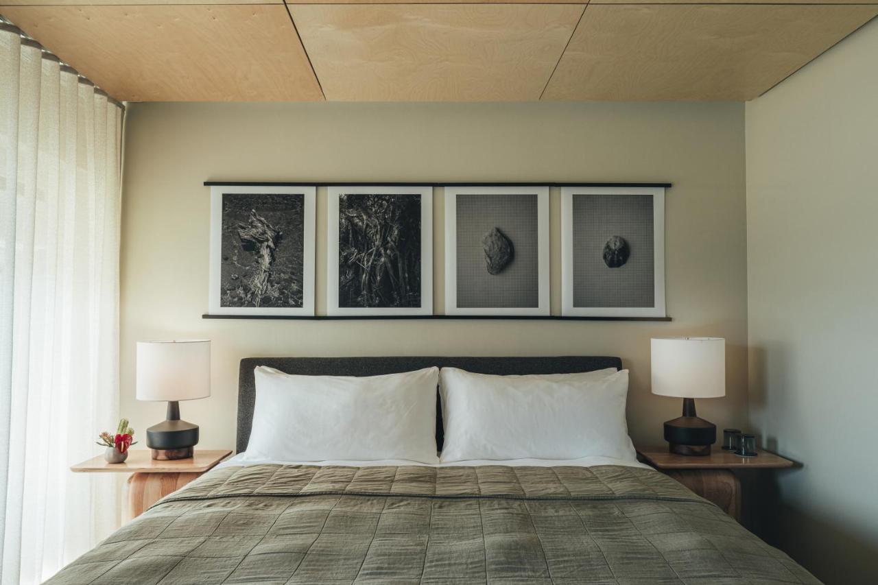 Pacific 19 Kona Hotel 4*